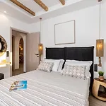 公寓 Ruby Of Naxos Residences *