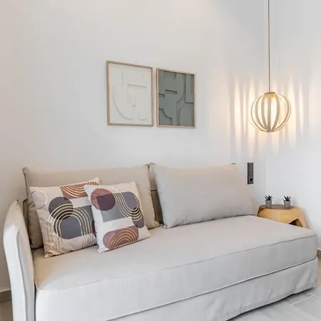 Ruby Of Naxos Residences *