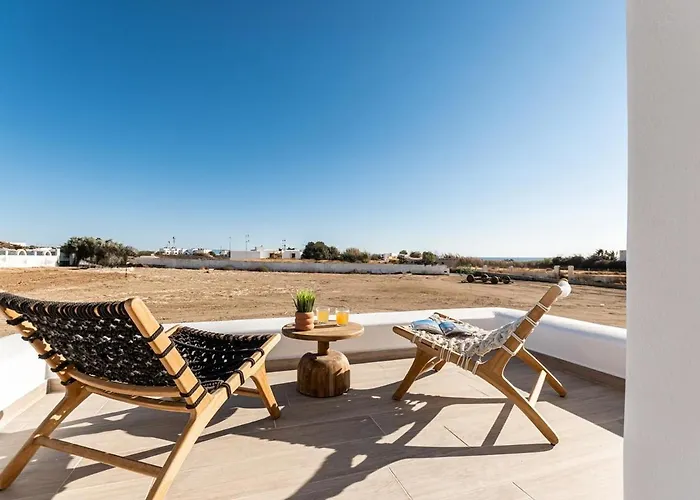 Ruby Of Naxos Residences *